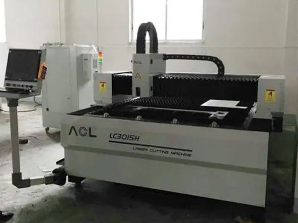 數(shù)控激光切割機(jī)廠家 數(shù)控激光切割機(jī)廠家