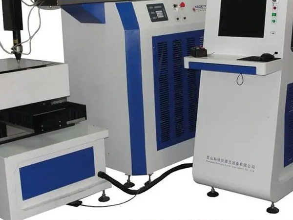 數(shù)控激光切割機(jī)廠家.jpg 數(shù)控激光切割機(jī)廠家.jpg